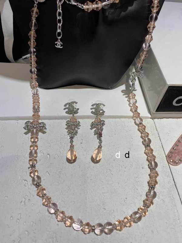 Chanel Necklaces 108